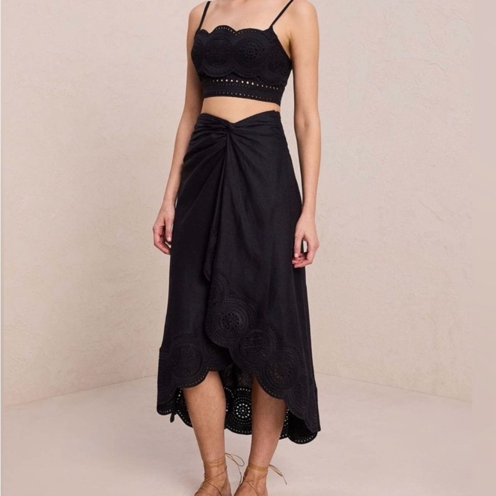 Elegant Black Women's Skirt